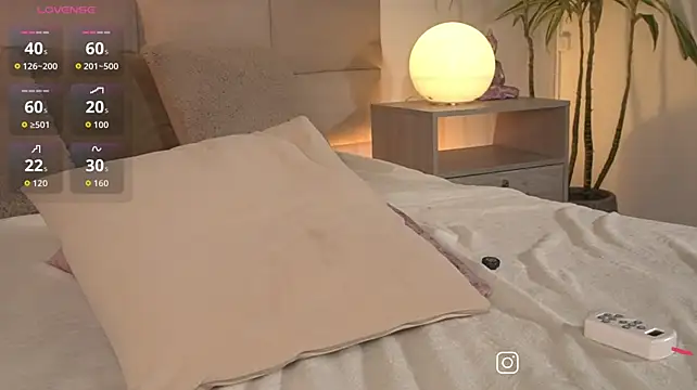 sophiecollins_1 (F teen) - time to play with the hypy
