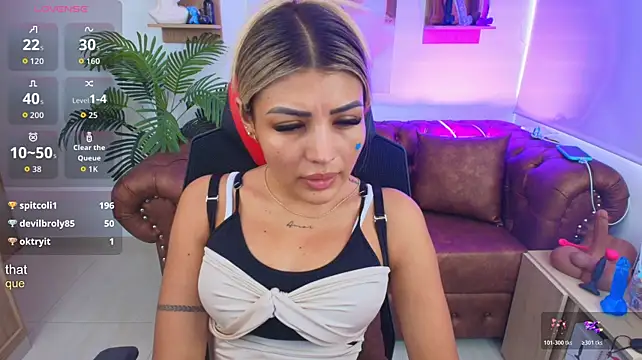 SALOOMEE__ live cam on StripChat
