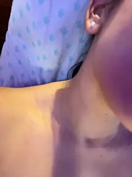 mahia_queen live cam on StripChat