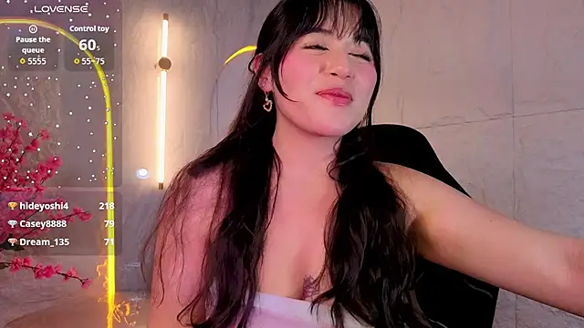 Hani_amber_tx live cam on StripChat
