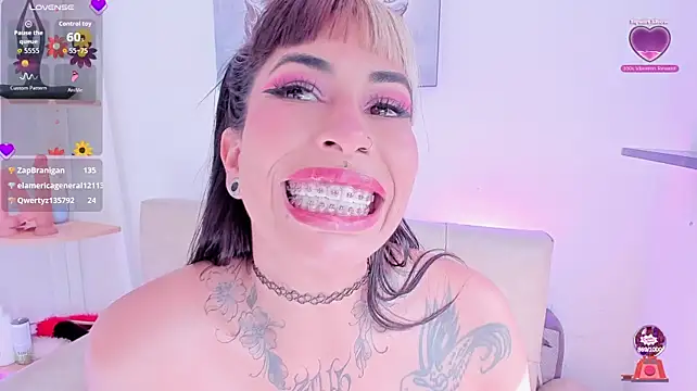 Rumi_666 live cam on StripChat