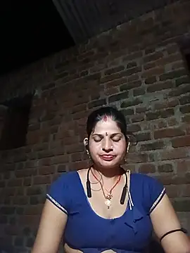 Joohi_Chawla143 live cam on StripChat