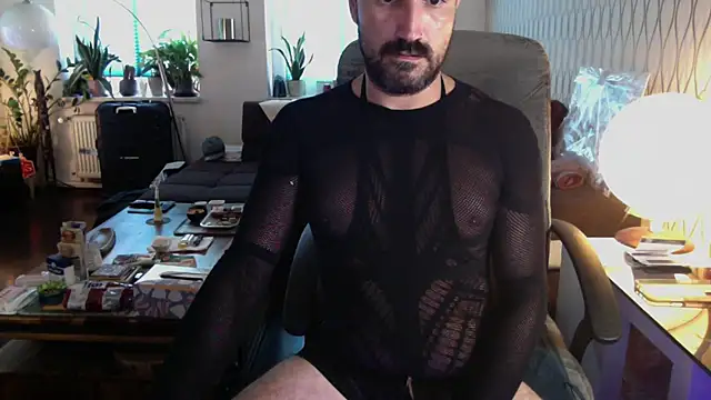 tomz0819