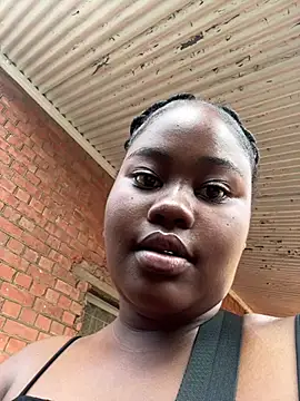 TThickblackpussy1 live cam on StripChat
