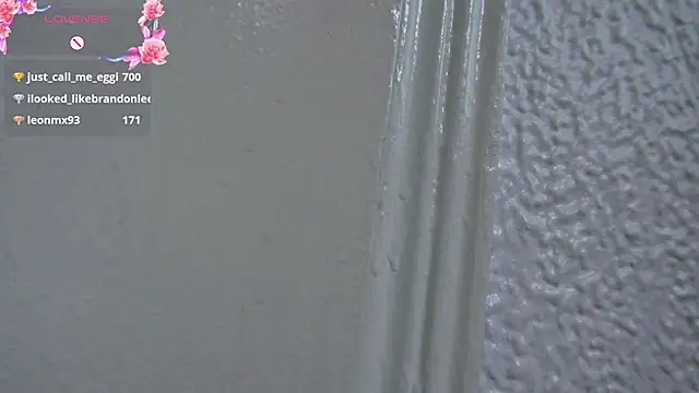 ly_lulu live cam on StripChat