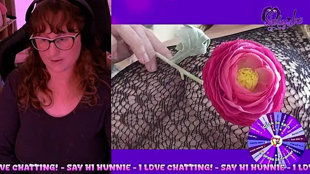 ShelbyJae live cam on StripChat