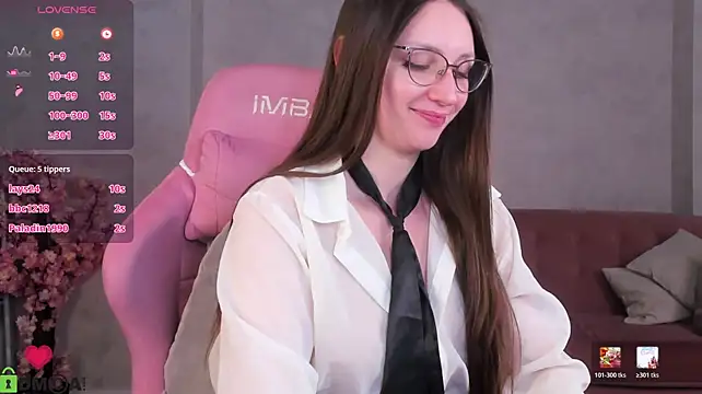 Alexa_Carte live cam on StripChat