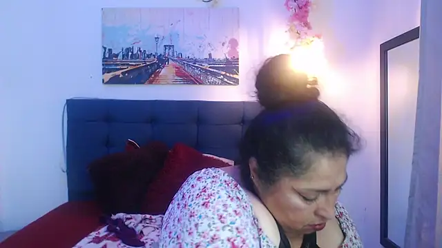 Keyla01_ live cam on StripChat