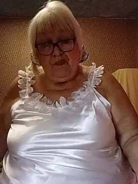 Alexia64231 live cam