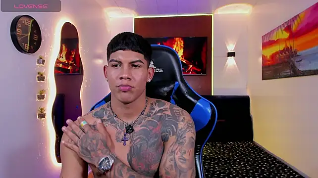 Damian_latinxxx live cam