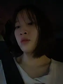 littleqiu live sex cam