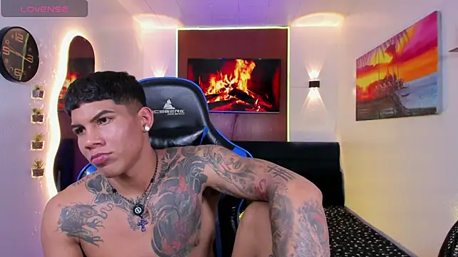 Damian_latinxxx live cam