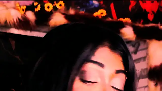 indian_dreamgirl live cam