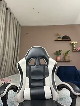 guadalupe_lopez (F young) - DOGGY AND FINGERING ASS
