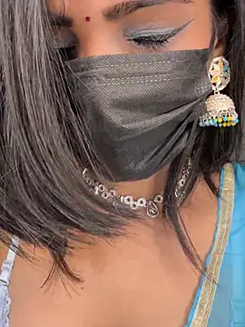 lovely_babiee (F young) - Ice rub on boobs with nude