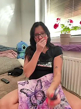 marketatomas live cam on StripChat