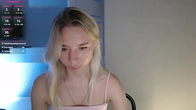 Emily_Hartt
