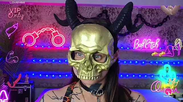 Cool_Freak_ live cam on StripChat