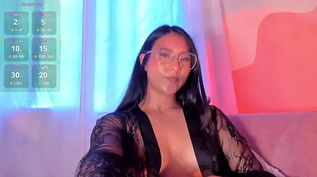 DaraBeckett live cam on StripChat