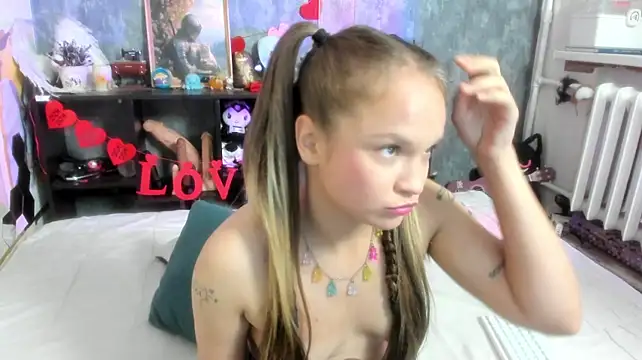 _provocatemur live cam on StripChat