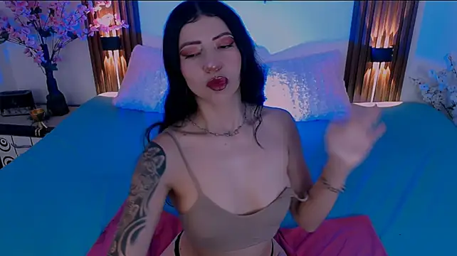 AmyHE live cam on StripChat