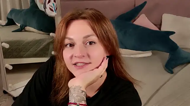KirraMoss live cam on StripChat