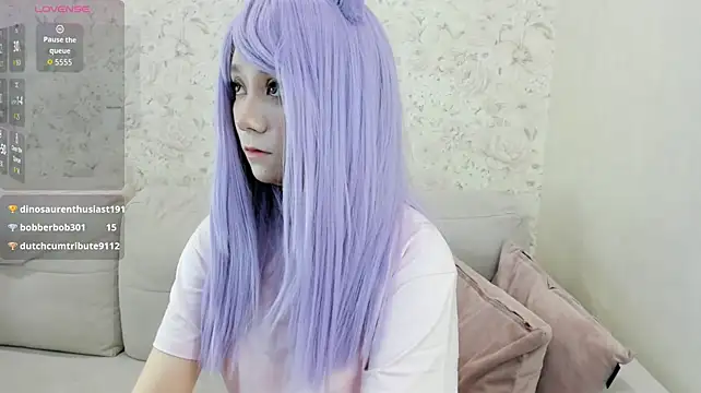 CosmicBento live cam on StripChat