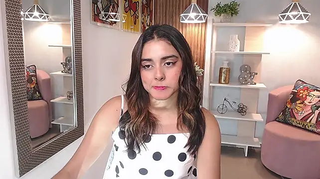 _Lucy_Grey_ live cam on StripChat