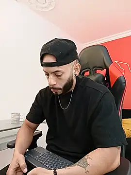 Mike_savage3 live cam on StripChat