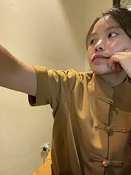 bella_7777 (F young) - 愛している