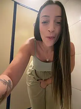BelleLouiseVp's live cam