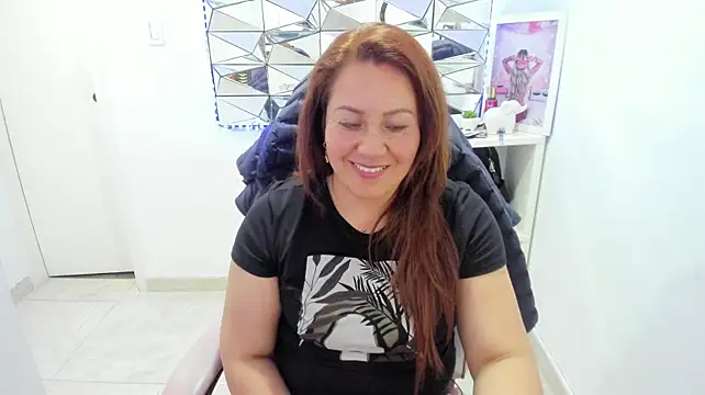 camixxx_m live cam on StripChat