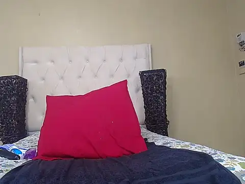 Tamaradee_ live cam on StripChat