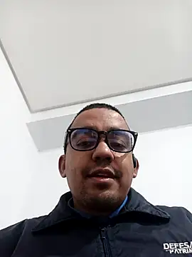 morenogostoso29 live cam on StripChat