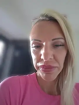 UK_Tall_Barbie_Slut
