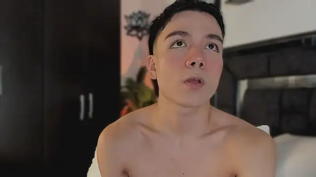 alanblack1 (M young) - Eat precum