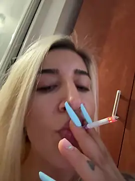 CarlaDesire live cam
