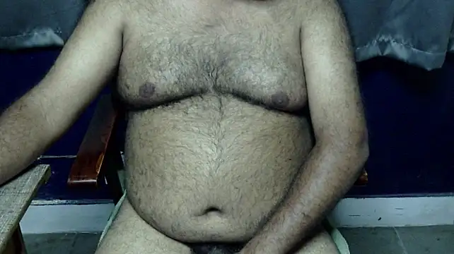 hairysubcub_70 (Ask my age) - Welcome To Daddy's Room. Make Daddy Cum.