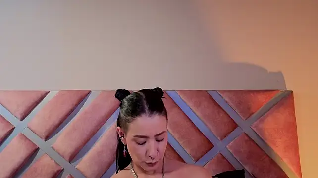 _kelly_hous36 (F milf) - FLASH BOOBS ♥