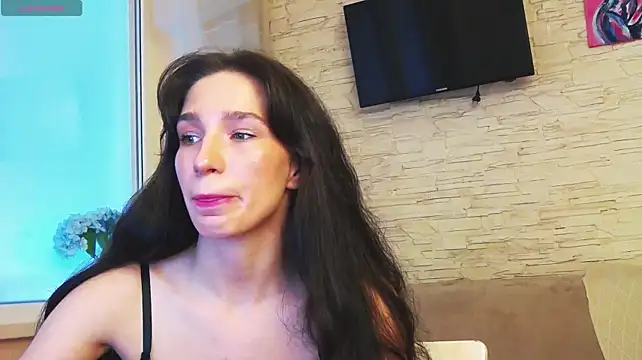 AliciaBow live cam on StripChat