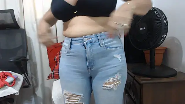 jenny_milf69 live cam on StripChat