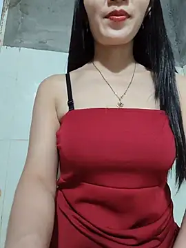 Vyvvyy96 live cam on StripChat
