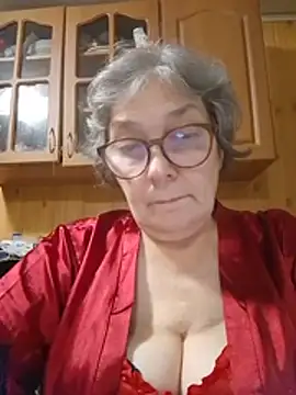 IrinaSweet54 live cam on StripChat