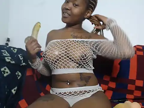 nastymoma live cam on StripChat