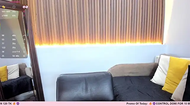 LenaRuiz_ live cam on StripChat