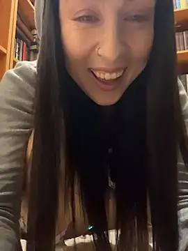 Holly_Play