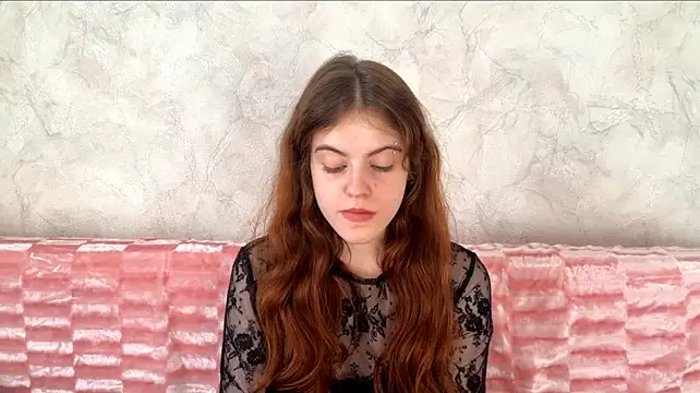 BuzzingRaid live cam on StripChat
