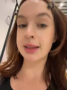 Outdorable live cam on StripChat