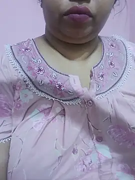 Ravina_patil1 live cam on StripChat