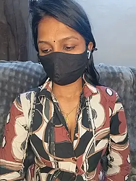YALINITWO7_TAMIL live cam on StripChat